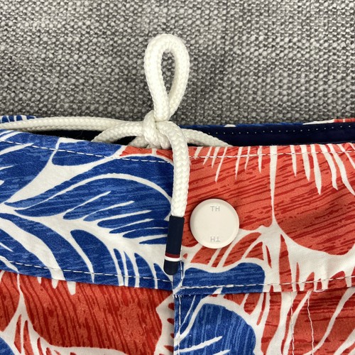 Tommy Hilfiger Men's S Swim Trunks Board Shorts Floral Pool Beach 32" Waist Mesh - Picture 3 of 12