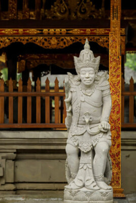 Wandbild: Schöner farbiger buddhistischer Tempel von der Insel Bali, [...]