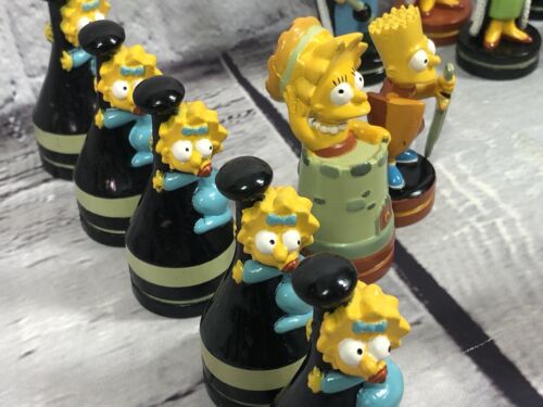 vg 90'The Simpsons 3d chess game mixed lot of 21 piececes - Picture 3 of 5