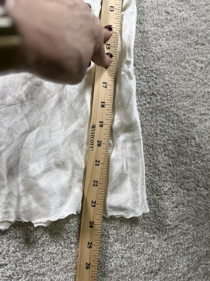 Top cami de seda crema Mossimo para mujer talla pequeña bordado coqueta lolita Foto 3 de 4