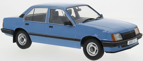 MCG Model Car Group 1:18 Scale Vauxhall Cavalier GL 1981 - Blue RHD UK Exclusive