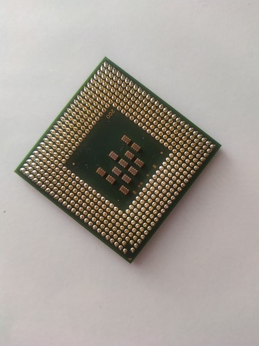CPU Mobile Intel Pentium 735 SL7EP M735 procesador 1.7GHZ - Imagen 2 de 2