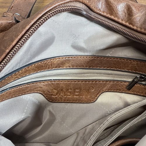 Bolso de Mano Dasein Asa Superior Barril con Correa para el Hombro Cuero Vegano Suave - Imagen 14 de 16
