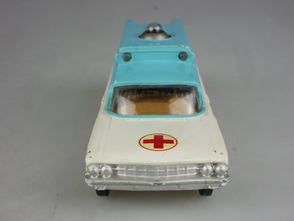 vintage Corgi Toys 437 Superior Ambulance on Cadillac Chassis Gt Britain 132844 - Bild 3 von 4