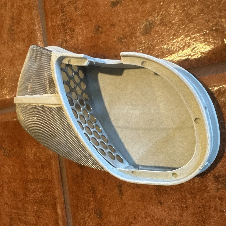 Filtro de drenaje Fisher & Paykel para lavavajillas DD603 SS Foto 3 de 3