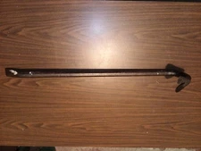 Vintage 27", 4Lb Pry Bar, or Crowbar, Wrecking Bar, Demo Bar. 2" Head.  Stout!