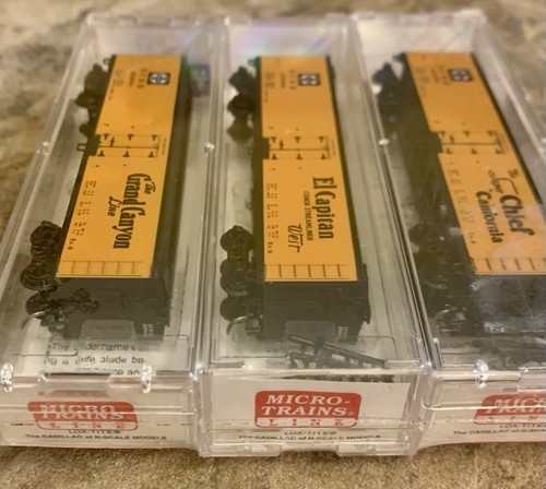 Micro-Trains N Scale Set of 3 40’ Wood Reefer Cars. Santa Fe. New. #47242. - Picture 4 of 6