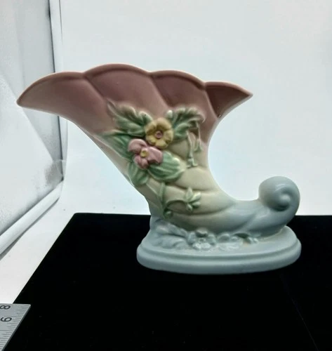 Vintage Hull Pottery Wildflower Vase