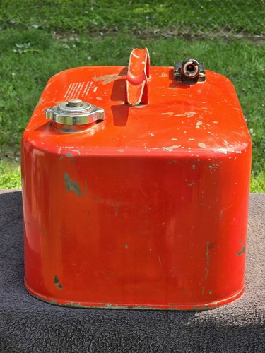 Mercury Marine Outboard Boat Vtg 6 Gallon Remote Red Metal Gas Tank Fuel Can Old - Picture 6 of 11