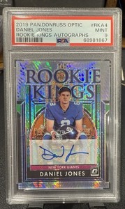2019 Panini Donruss Optic Daniel Jones Rookie Kings Auto Hyper /25 SP PSA 9 RC