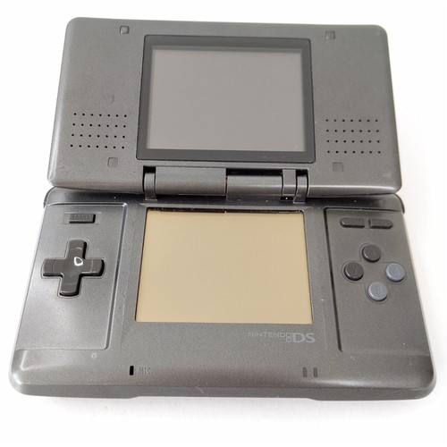 Nintendo DS Graphite Black Nintendo Game Console - Picture 6 of 10