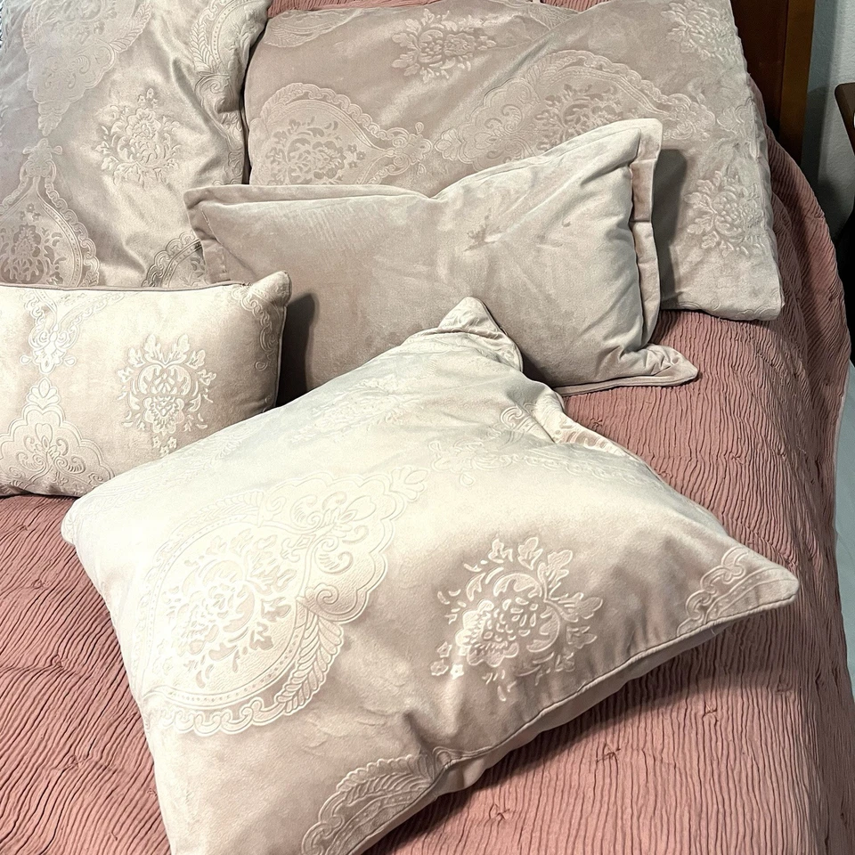 Threshold Twin XL Comforter Set Pink Rose Crinkle Gauze Dorm - Image 2 of 4