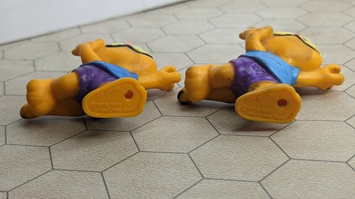 Garfield Figures - 3 Figure Bundle - with 1 Skateboard - McDonalds 1881/1888 - Picture 5 of 12