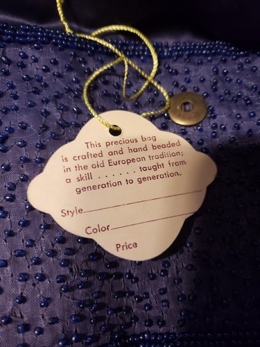 Alte Abendtasche Walborg Perlen dunkelblau und passende irisierende Perlenkette - Bild 6 von 8