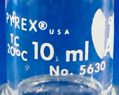 PYREX 5630-10 Micro Volumetric Flask, Class A, Hexagonal Base, 10ml - Imagen 7 de 8