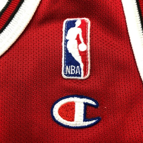 Vintage 90s Champion Michael Jordan #23 Chicago Bulls Jersey Mens sz 44 Red NBA - Picture 5 of 7