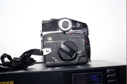 Mamiya M645 1000s Film Camera Kit with 150mm Lens, Filters, Accessories etc. - Picture 4 of 16