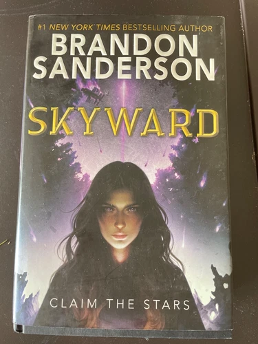 Skyward - Hardcover By Sanderson, Brandon - VERY GOOD