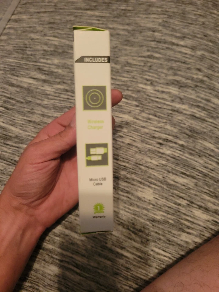 Fantasy Slim Qi Wireless Charger Charging Pad for all Qi enabled devices  - Image 3 of 3