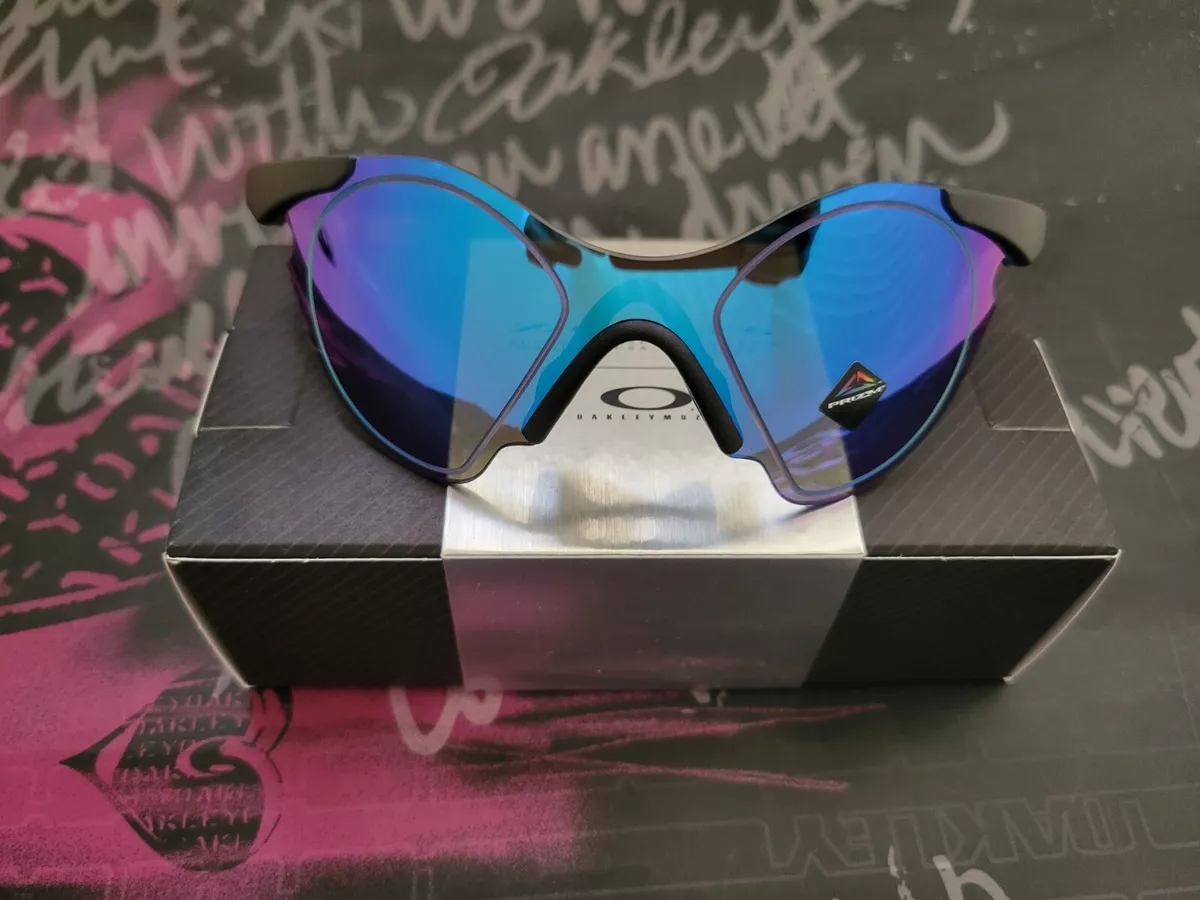 OAKLEY: BAGS AND ACCESSORIES, OAKLEY SUBZERO SUNGLASSES