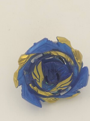 Beyblade Burst QuadDrive Salvage Valtryek V7 F4070 Spinning Top Starter  Attack