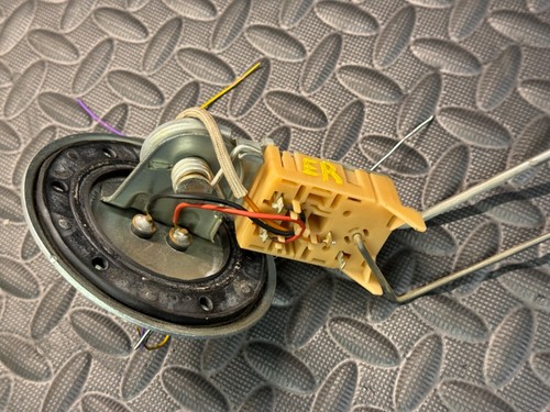 Unidad transmisora de tanque de nivel de combustible Lexus LS400 97-00 calibre flotador 83320-80360 - Imagen 3 de 6