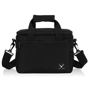 insulated lunch boxes & totes