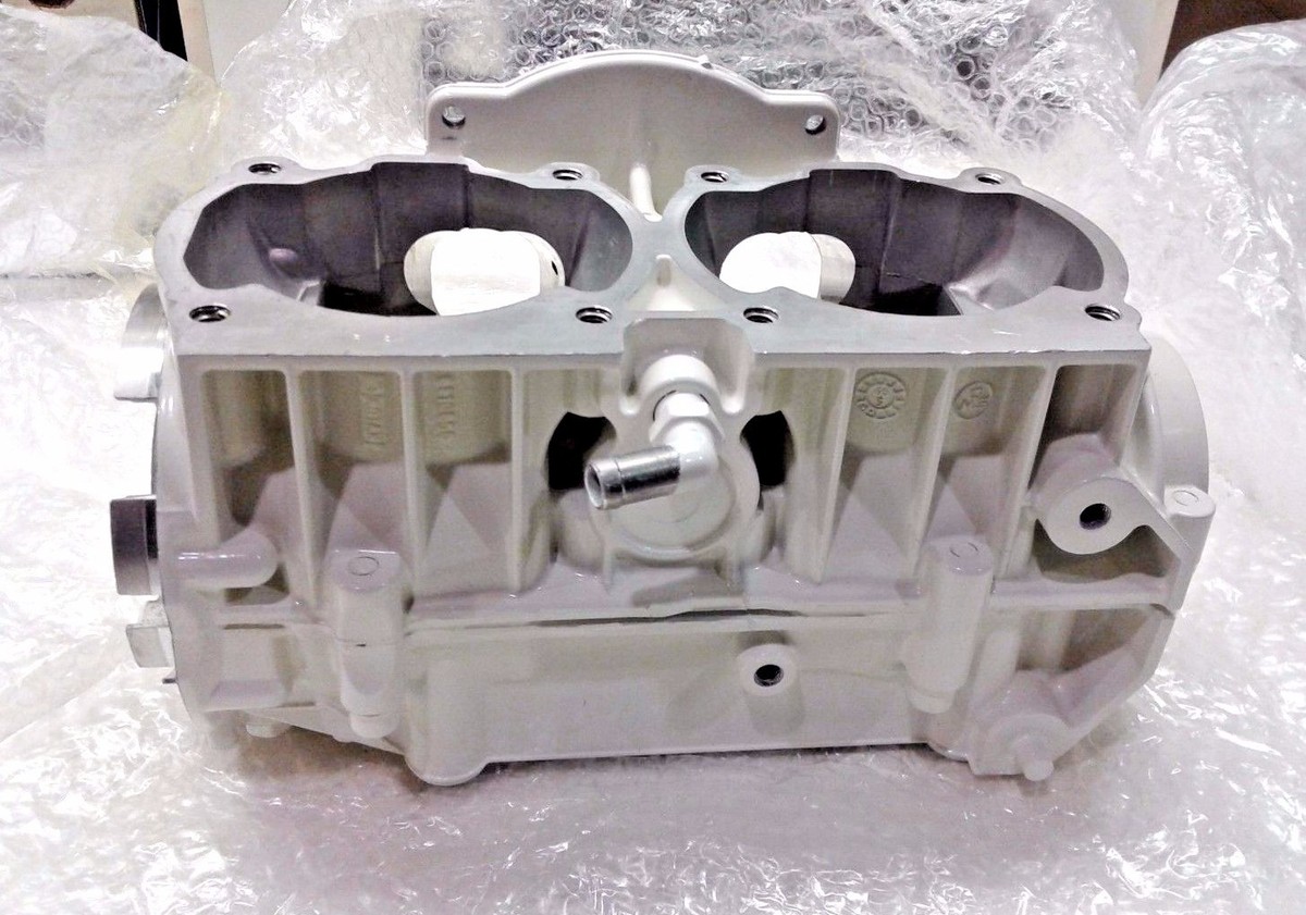 SEA-DOO *BRAND NEW* CRANKCASE 717 ROTAX 720 TWIN 1997 SP OEM