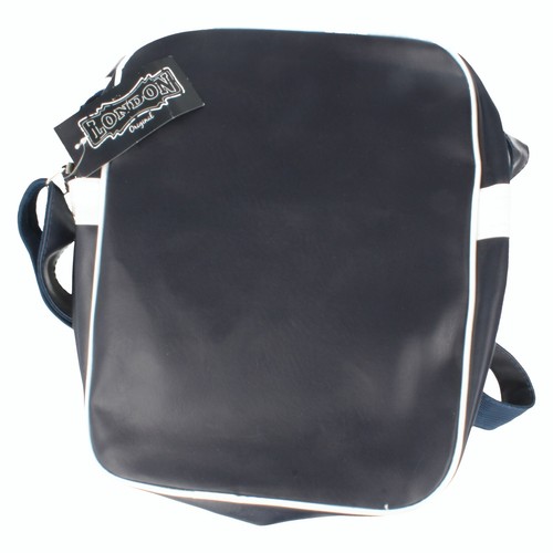 Bolsa de viaje o escuela unisex LP23304 BY Lesser & Pavey precio de venta al por menor £3.99 - Imagen 19 de 25