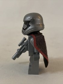 Lego Star Wars CAPTAIN PHASMA MINIFIGURE 75103 VGC with BLASTER