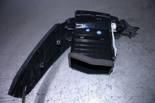 Kia Sorento I Luftdüse Rechts 97440-3E500 - Bild 2 von 4