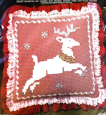 CHRISTMAS REINDEER PILLOW NET DARNING KIT w/ Backing Fabric, Lace, Ruffle Trim