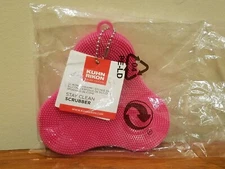 Kuhn Rikon Stay Clean Silicone Scrubber Sponge - #20444 - Clover Shape - Pink