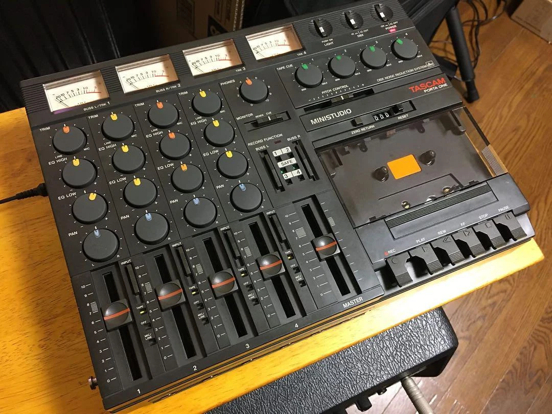 TASCAM PORTA ONE カセットマルチトラックレコーダー - 楽器、器材 TASCAM PORTA ONE カセットマルチトラックレコーダー - 楽器、器材