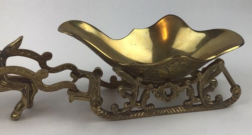 Vintage Solid Brass Reindeer Pulling Brass Sleigh Sled Christmas - Picture 10 of 17