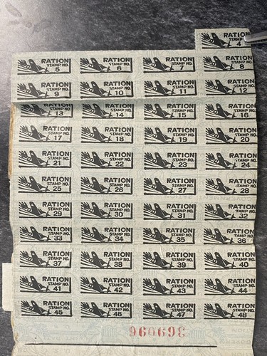 Vintage World War II Ration Book No. 3  w/ 285 Stamps, Military Memorabilia 1943 - Picture 9 of 14