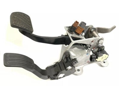 2011 2012 Nissan Leaf Brake Accelerator Pedal Assembly OEM 17112B 00820 ANA0B