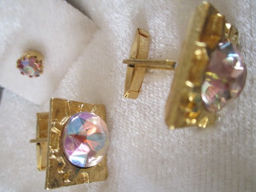 Vintage New Stacy Cufflinks & Tie Clip Irredescent Stone Gold Tone - Picture 2 of 6