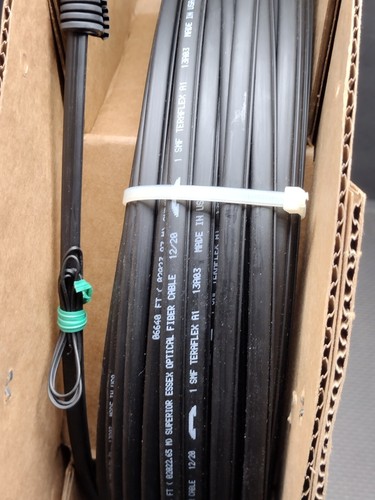 Clearfeild fsh-u1-001-dsn-zzz Superior Essex Optical Fiber Cable 12/20 NEW - Afbeelding 8 van 8