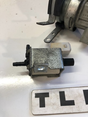 Volvo740 745 760 780 940 960 AGR Ventil Kontrolle Schalter Magnetspulen - Bild 3 von 11