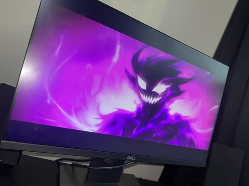 Dell P2419HC - LED Monitor - Full HD 1080P - 24" Monitor with Stand - Picture 7 of 10