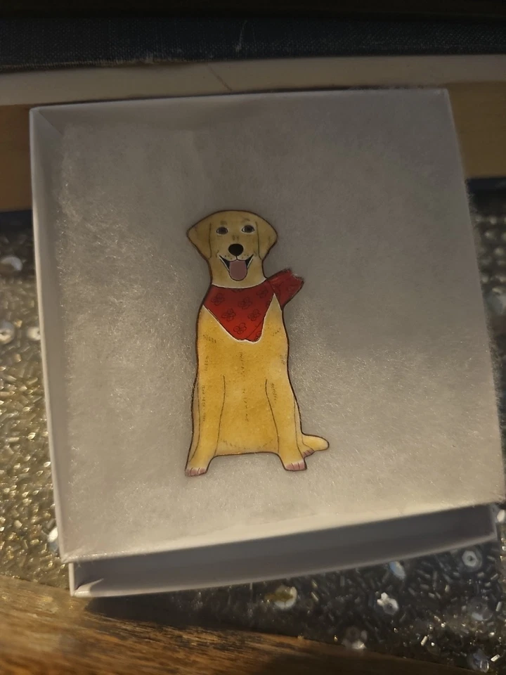 Broche Broche Bandana Rojo Firmado Elvie Zelle Sonriente Dorado Retiver Foto 2 de 4