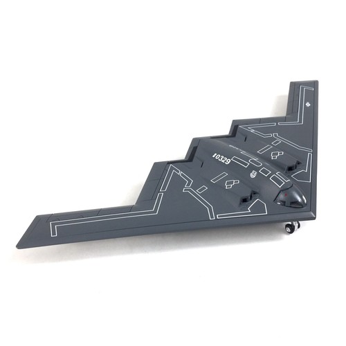 1/200 Diecast USAF B-2 Stealth Strategic Bomber Finished Alloy Model Airplane - Picture 6 of 13