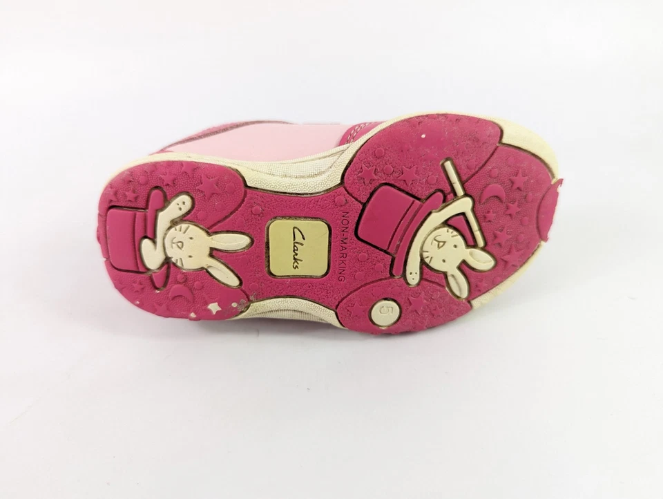 Clarks First Zapatos Infantiles Niñas Entrenadores Iluminados Reino Unido 5.5 G Foto 4 de 4