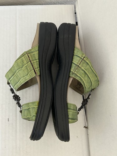 Dr. Bequeme grüne Sandalen Pantoletten Sharon Damengröße 9 Komfortschuh verziert - Bild 3 von 8
