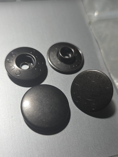 gucci buttons authentic - Picture 4 of 5