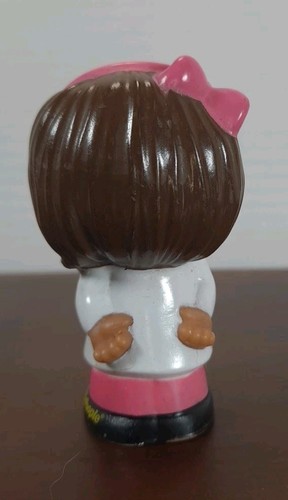 Fisher Price Little People 2013 Mia Cabello Marrón Niña Con Auriculares Rosa - Imagen 3 de 6