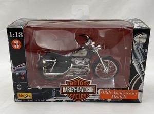 Maisto Harley Davidson Series 6 XL 1200c Sportster 1200 Custom 1999 Die Cast