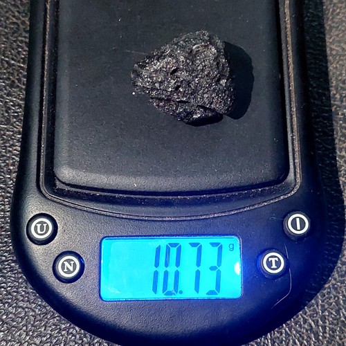 10.73 Gr Agni Manitite Cluster - Pearl of Fire - Indonesian Tektite Agnimanite - Picture 5 of 6