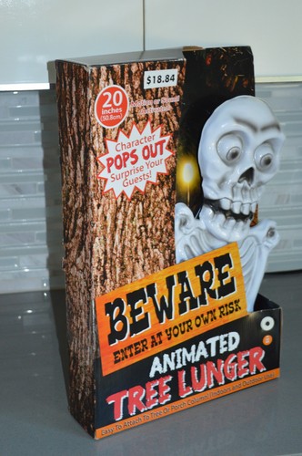 Halloween Animated Pop Out Tree Lunger Skeleton Decoration Works Jump Scare New - Picture 5 of 7